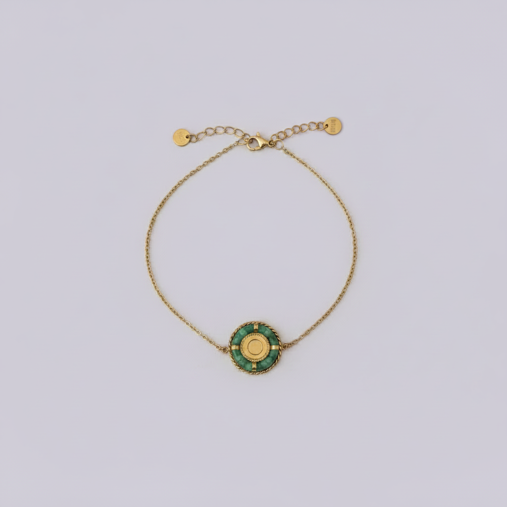 Bracelet médaillon jade doré fond lilas